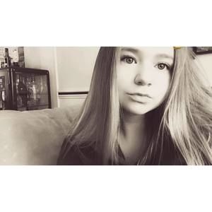 Meet your Posher, Alyssane